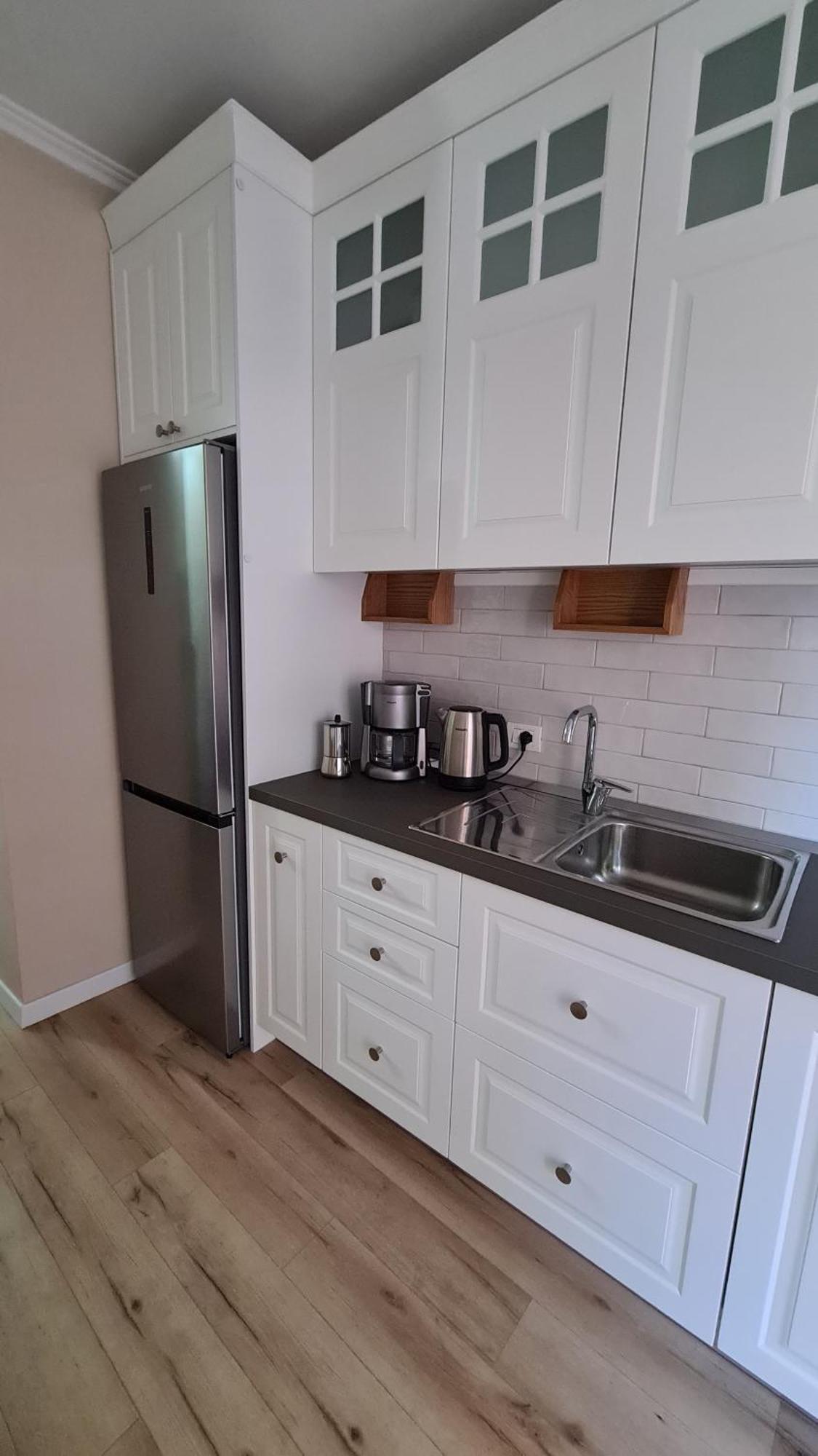 Family-Friendly Apt At 21 Dhjetori W/Self Check-In Tirana Exterior photo