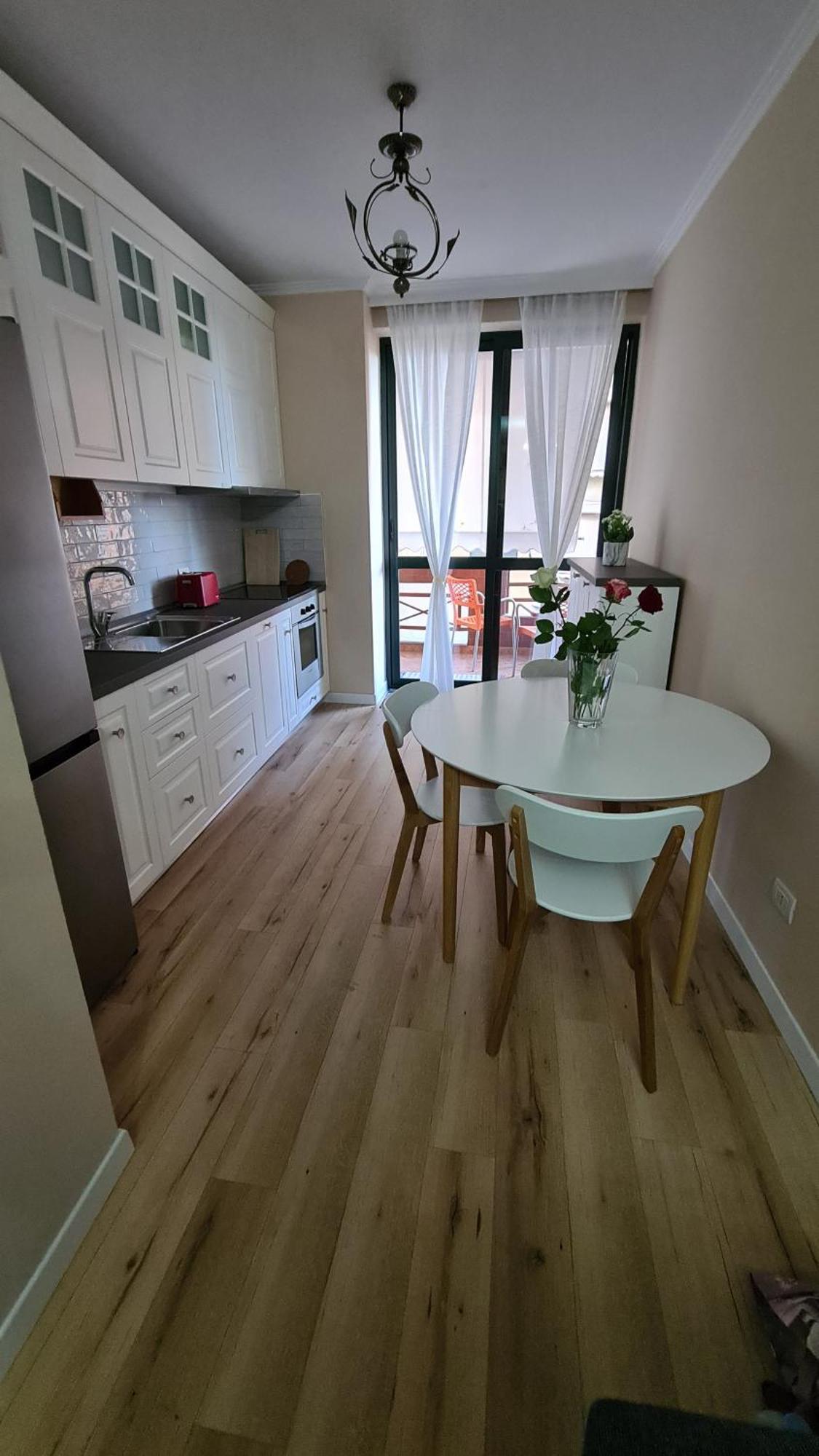 Family-Friendly Apt At 21 Dhjetori W/Self Check-In Tirana Exterior photo